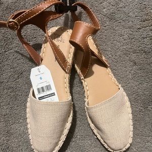 Time and Tru tan sandals